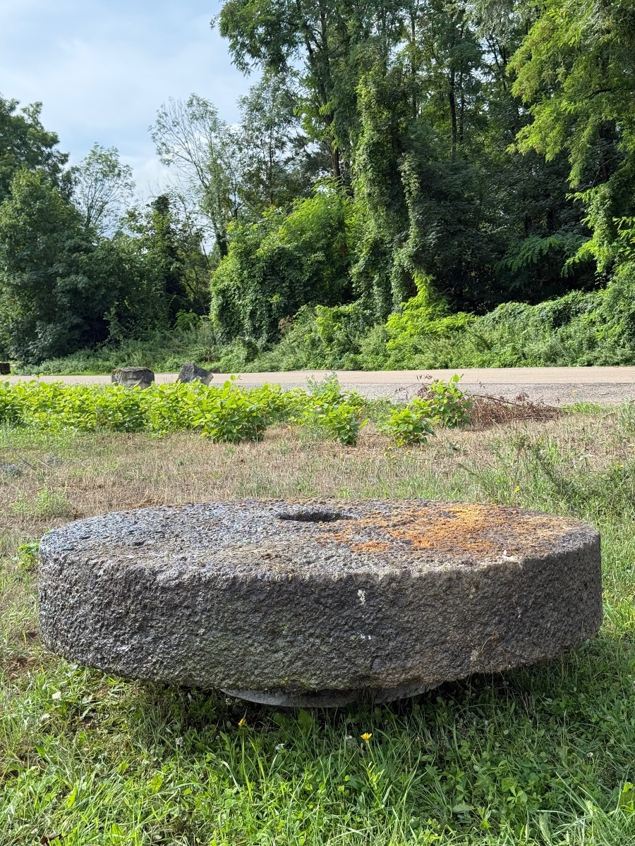Table basse pierre XIXe 