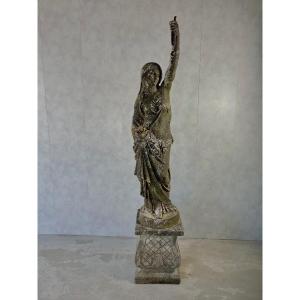 Statue Fonte Osne Le Val 19eme Femme à La Torchère 