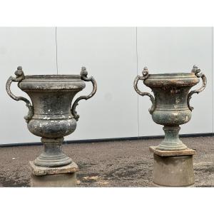 Paire De Vase En Fonte Directoire 18eme