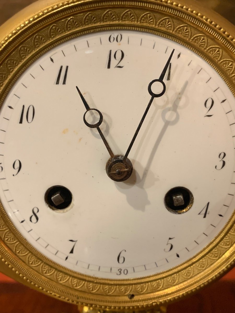 Une Pendule De Cheminée Empire En Bronze Doré, France Début Du XIXe Siècle.   -photo-4