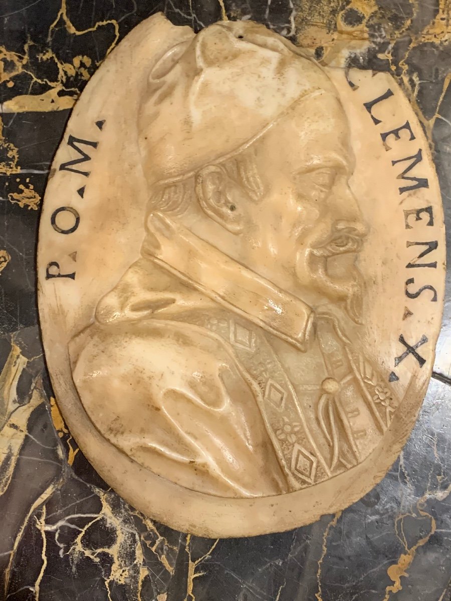 Plaque De Profil En Marbre Du Pape Clément X, Italie Fin Du XVIIe Siècle.  