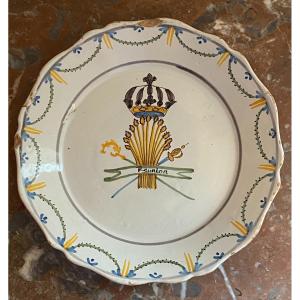 Assiette En Faïence De Nevers, Décor  "révolutionnaire"
