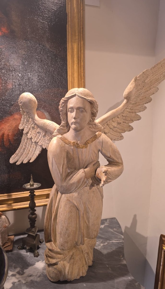 Pair Of Angels In Lacquered And Gilded Wood -photo-3