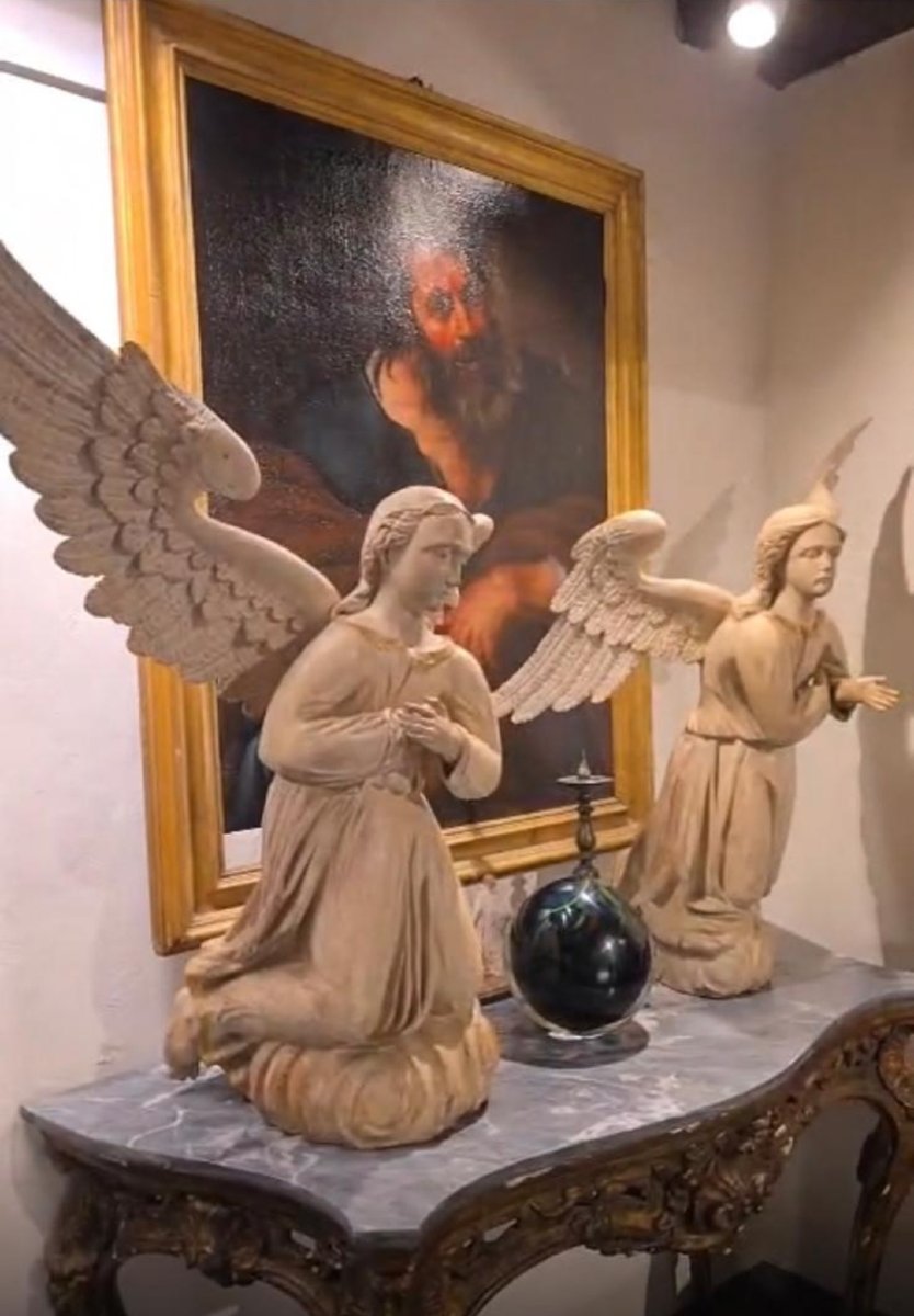 Pair Of Angels In Lacquered And Gilded Wood -photo-4