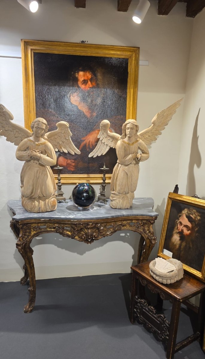 Pair Of Angels In Lacquered And Gilded Wood 