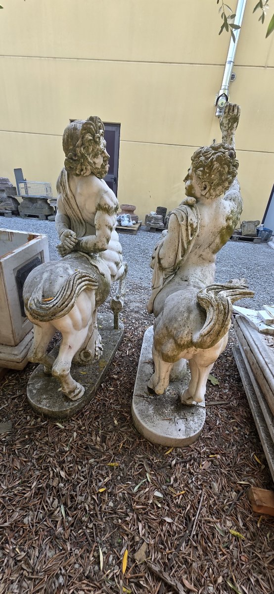 Rare paire de centaures en marbre de Carrare-photo-2