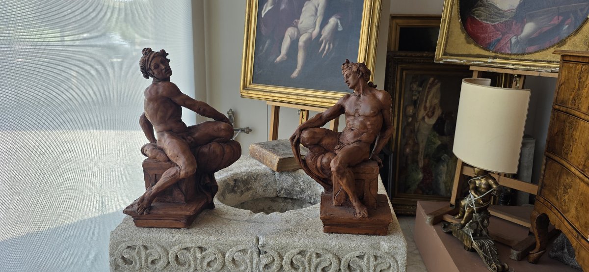 Paire de nus en terre cuite patinée - par Michelangelo - XXe siècle-photo-2