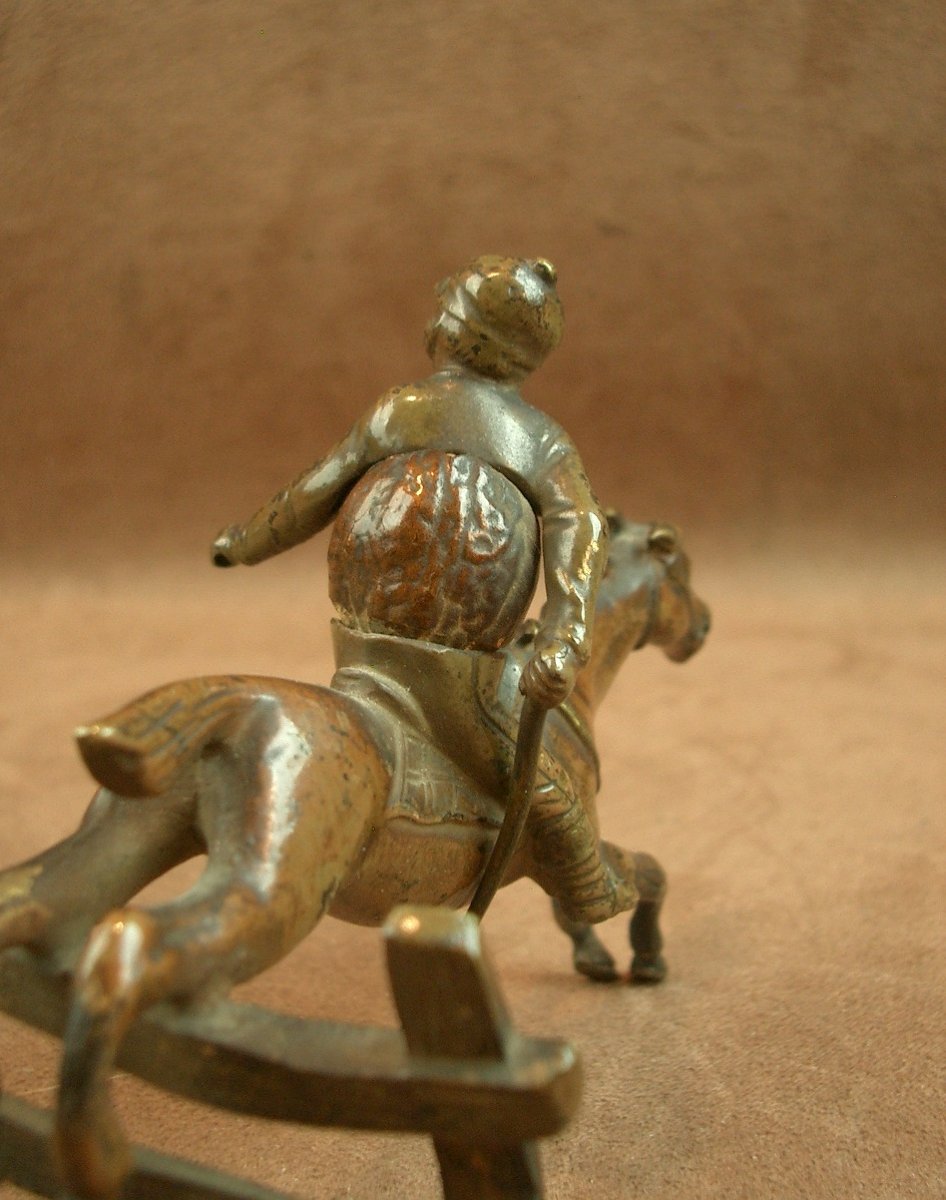 Sculpture Equestre Jockey Sur Son Cheval En Bronze & Noix XIXe Siècle-photo-6