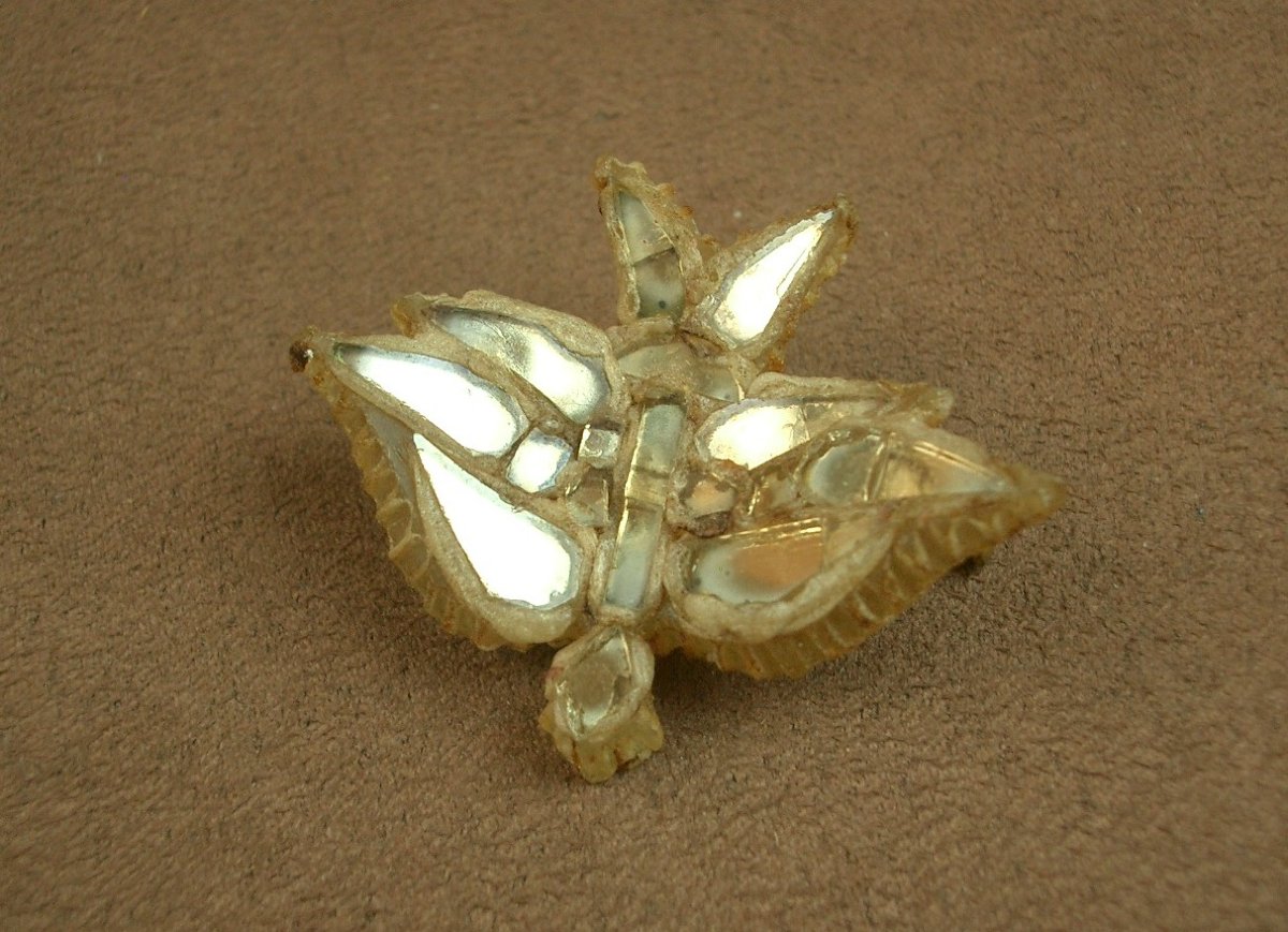 Talosel And Glass Brooch By Line Vautrin Hirondelle -photo-2
