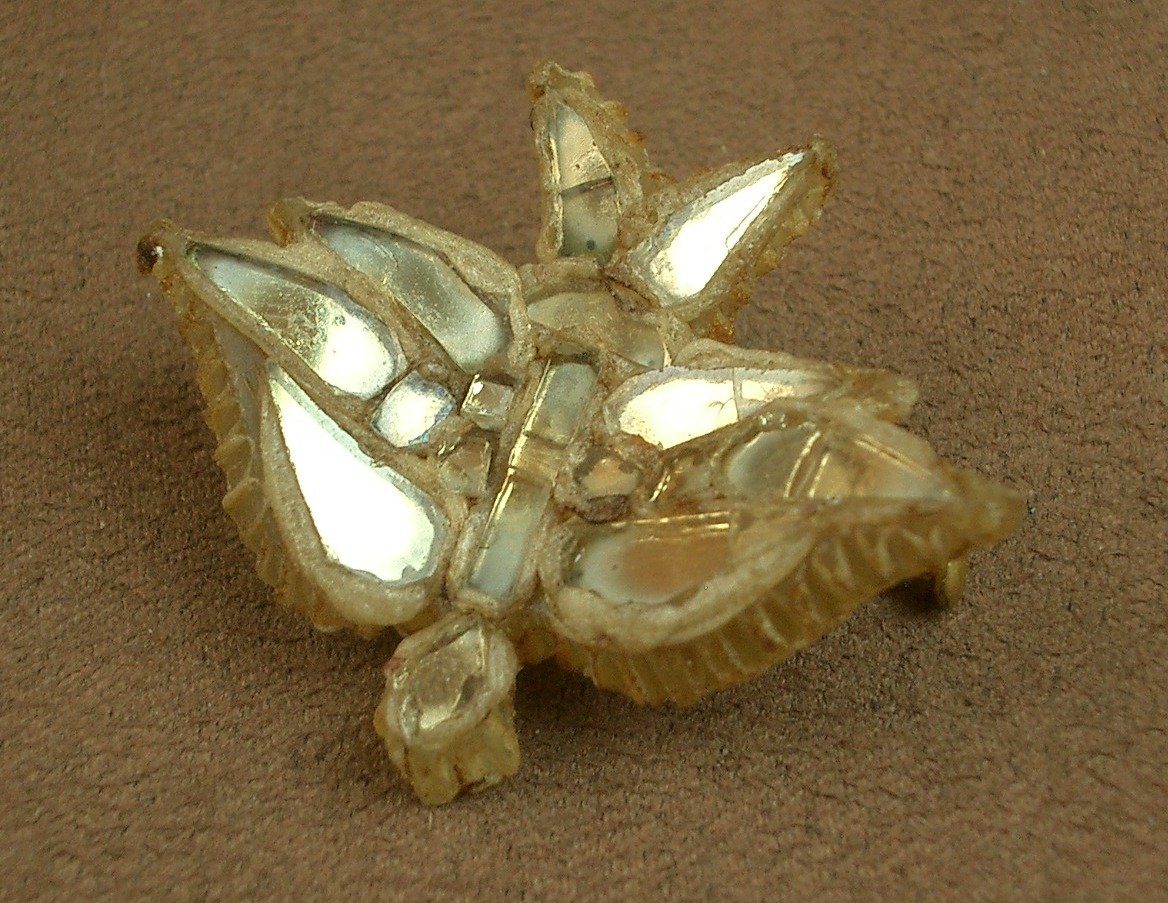 Talosel And Glass Brooch By Line Vautrin Hirondelle -photo-3