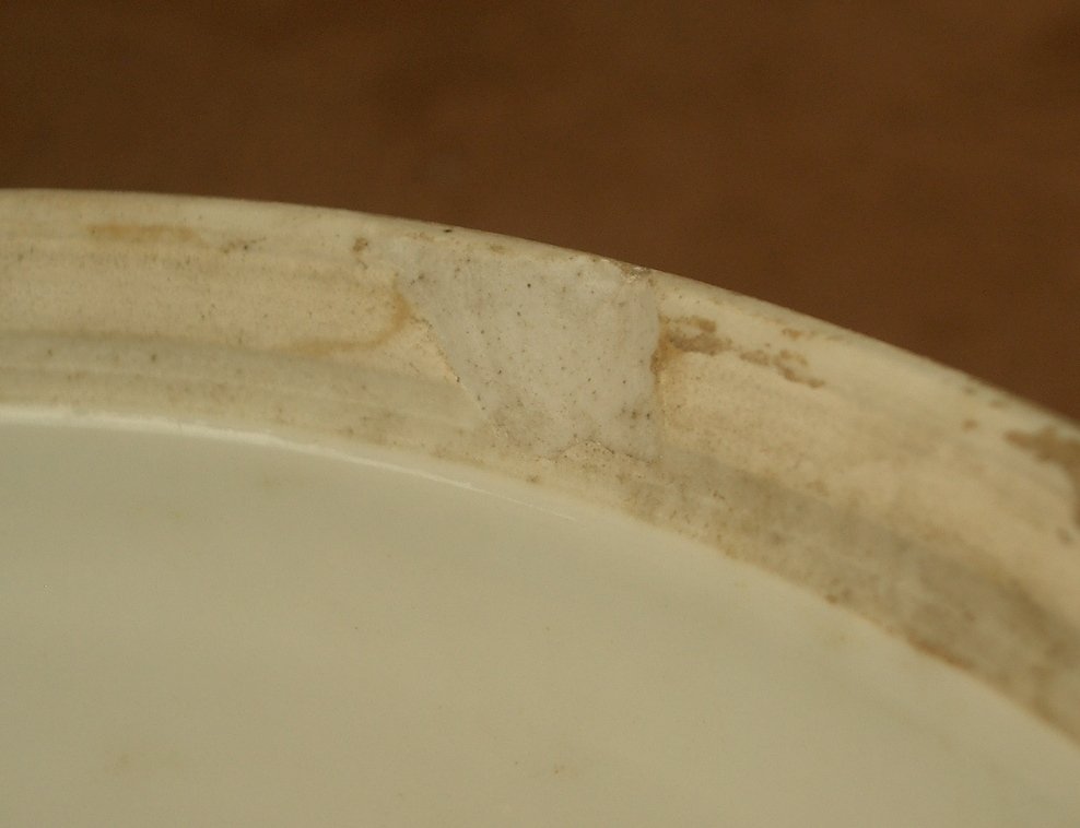 Antique Chinese Porcelain Covered Pot-photo-7