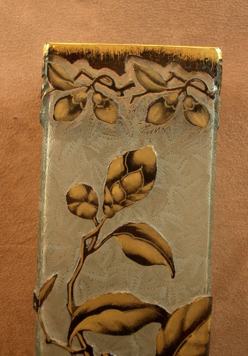 Baccarat Art Nouveau Frosted Glass Vase With Acid-etched Floral Decoration-photo-3