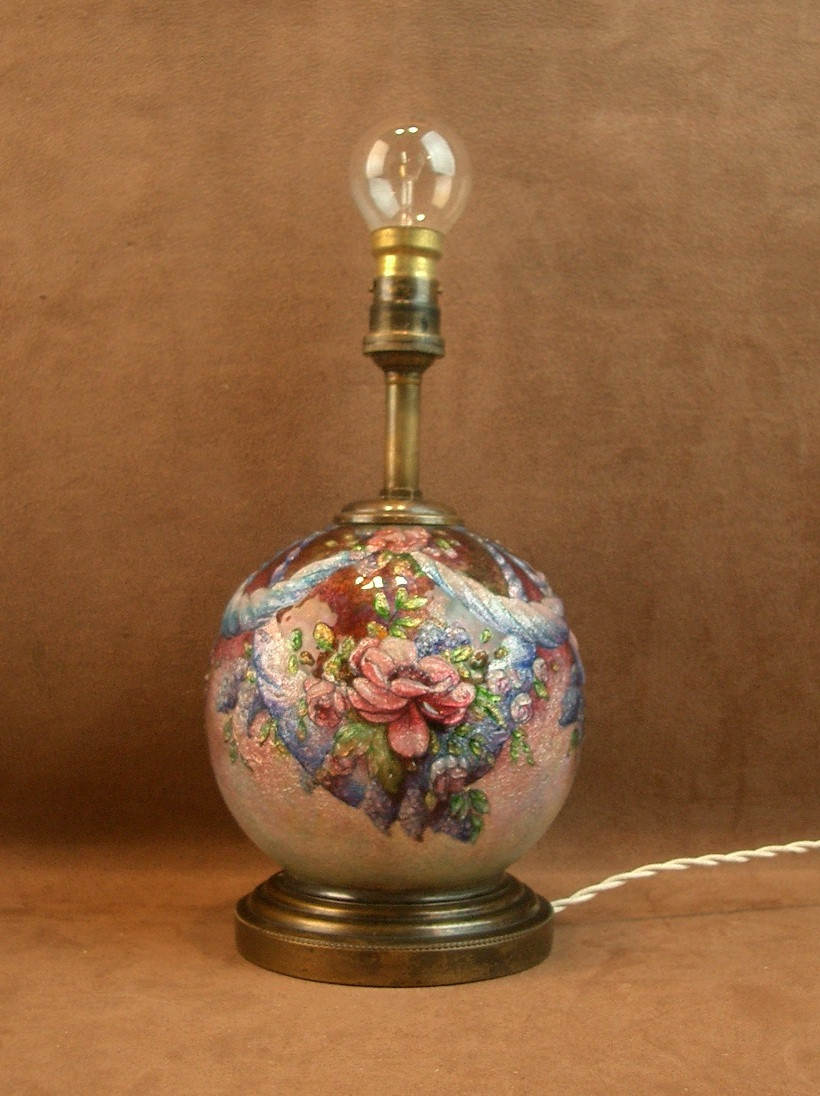 Lampe boule en émail de Limoges par Camille Fauré 