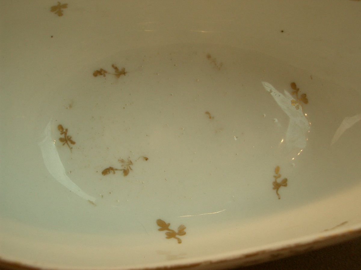 Antique Bourdaloue Porcelain Decorated With Gold Flowers, Early 19th Century -photo-4