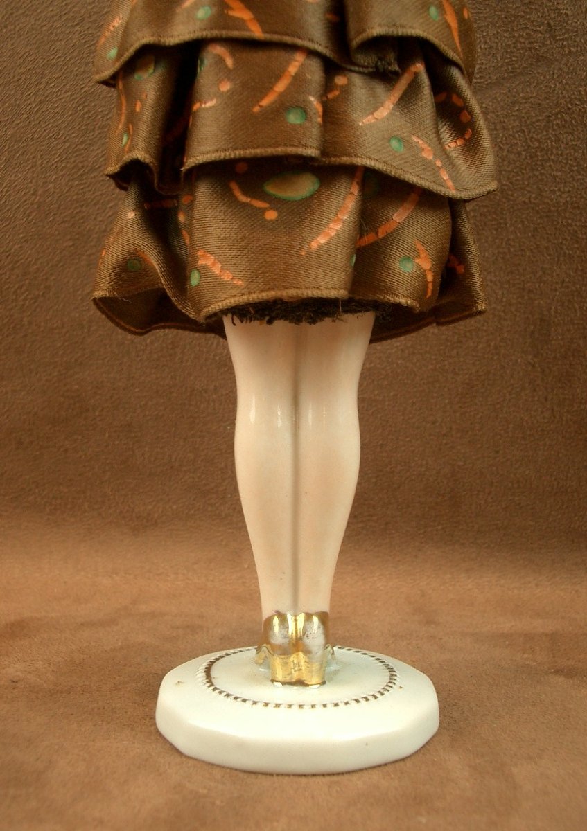Figurine Art Deco Garçonne en porcelaine -photo-2