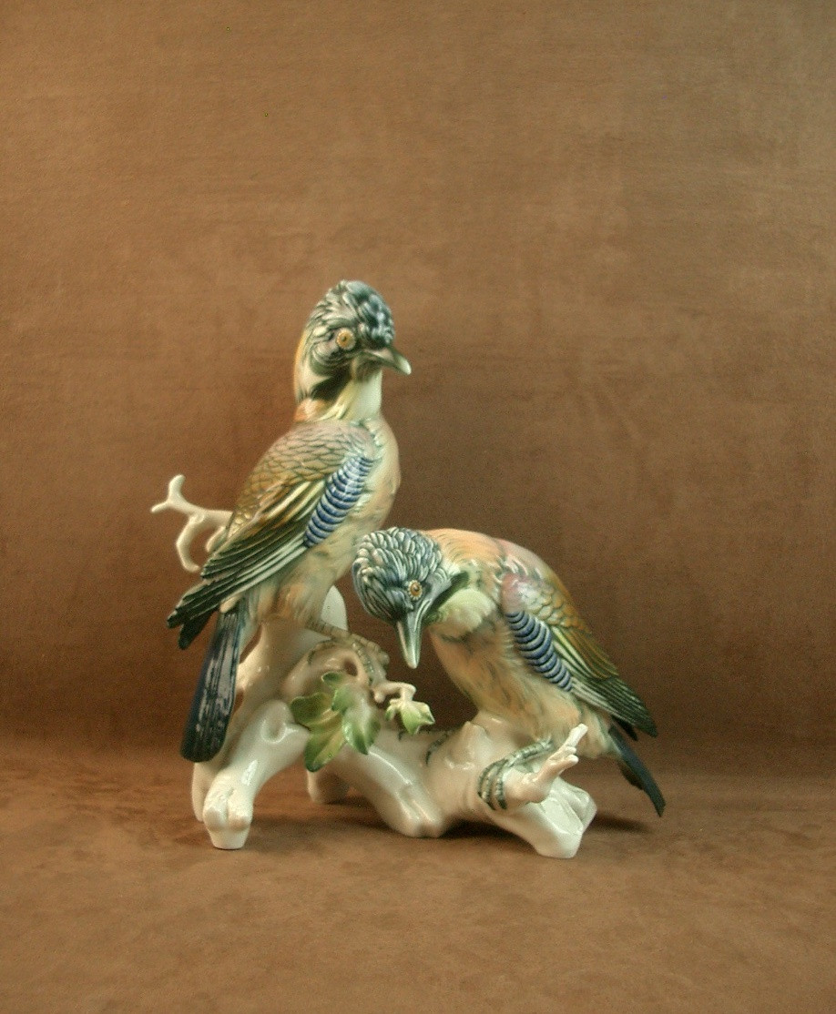 Important Saxon Porcelain Group By Karl Ens, Pair Of Jays