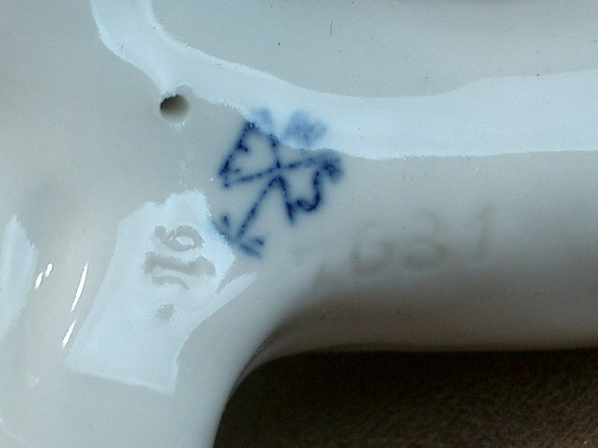 Important Great Spotted Woodpecker Bird In Saxon Porcelain By Karl Ens -photo-6