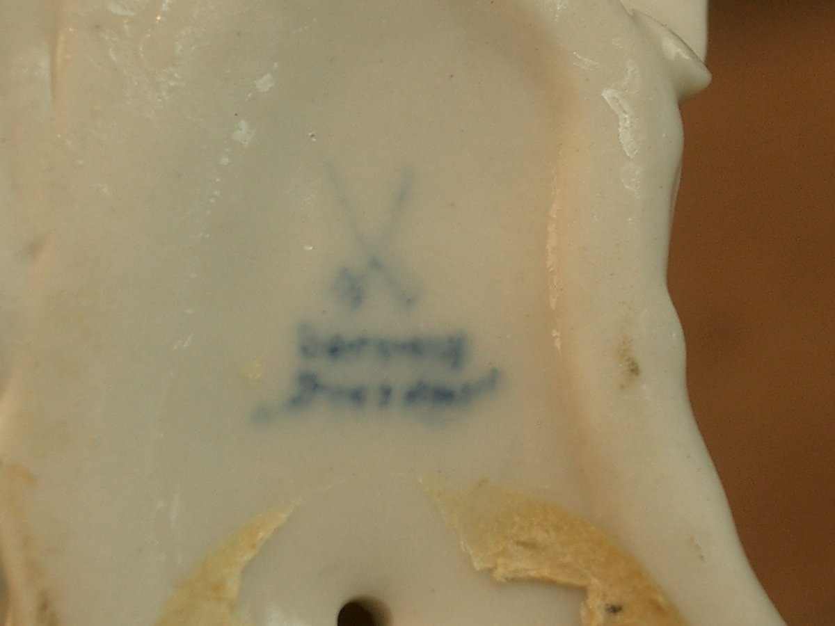 Saxon Porcelain Parrot And Cockatoo -photo-6