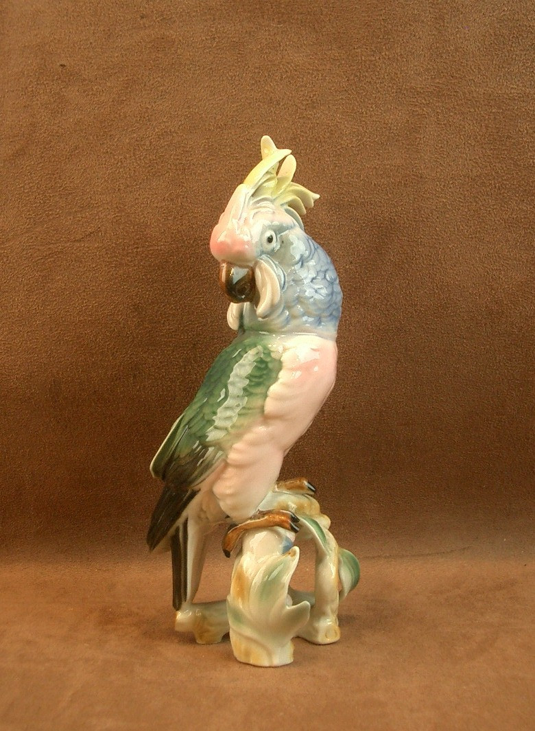 Saxon Porcelain Parrot And Cockatoo 