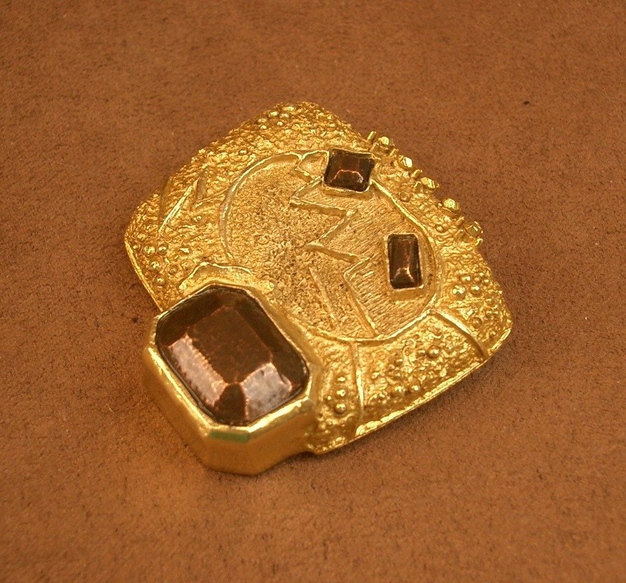 Modernist Brooch In Gilt Metal, Signed Christian Lacroix-photo-1
