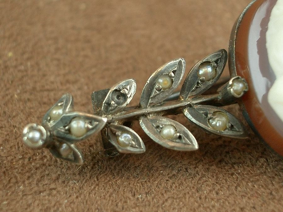 Antique Brooch In Solid Silver With Cameo On Agate And Fine Pearls, 19th Century-photo-1