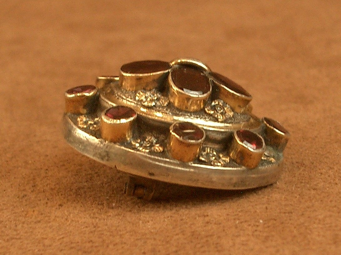 Antique 19th-century Silver And Vermeil Brooch Set With Garnet -photo-3