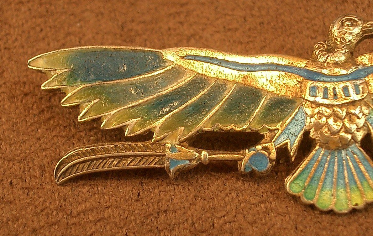 Art Nouveau Brooch In Vermeil And Plique-à-jour Enamel With An Egyptian Revival Eagle Design -photo-3