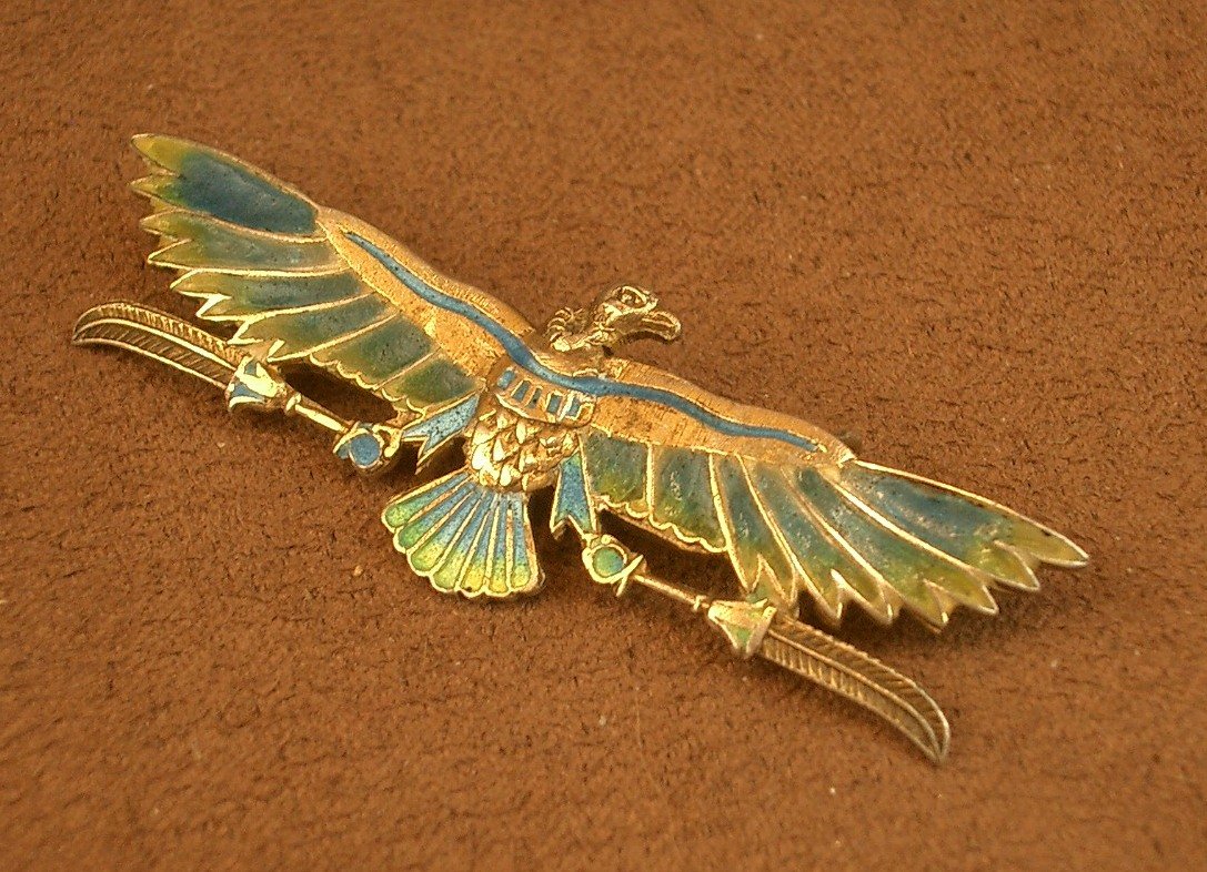 Art Nouveau Brooch In Vermeil And Plique-à-jour Enamel With An Egyptian Revival Eagle Design -photo-2