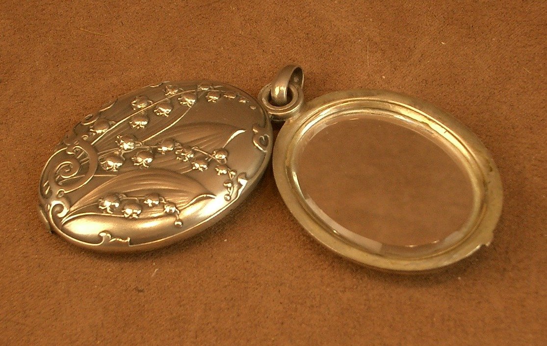 Miroir de poche ou de châtelaine en argent massif Art Nouveau décor muguet -photo-3