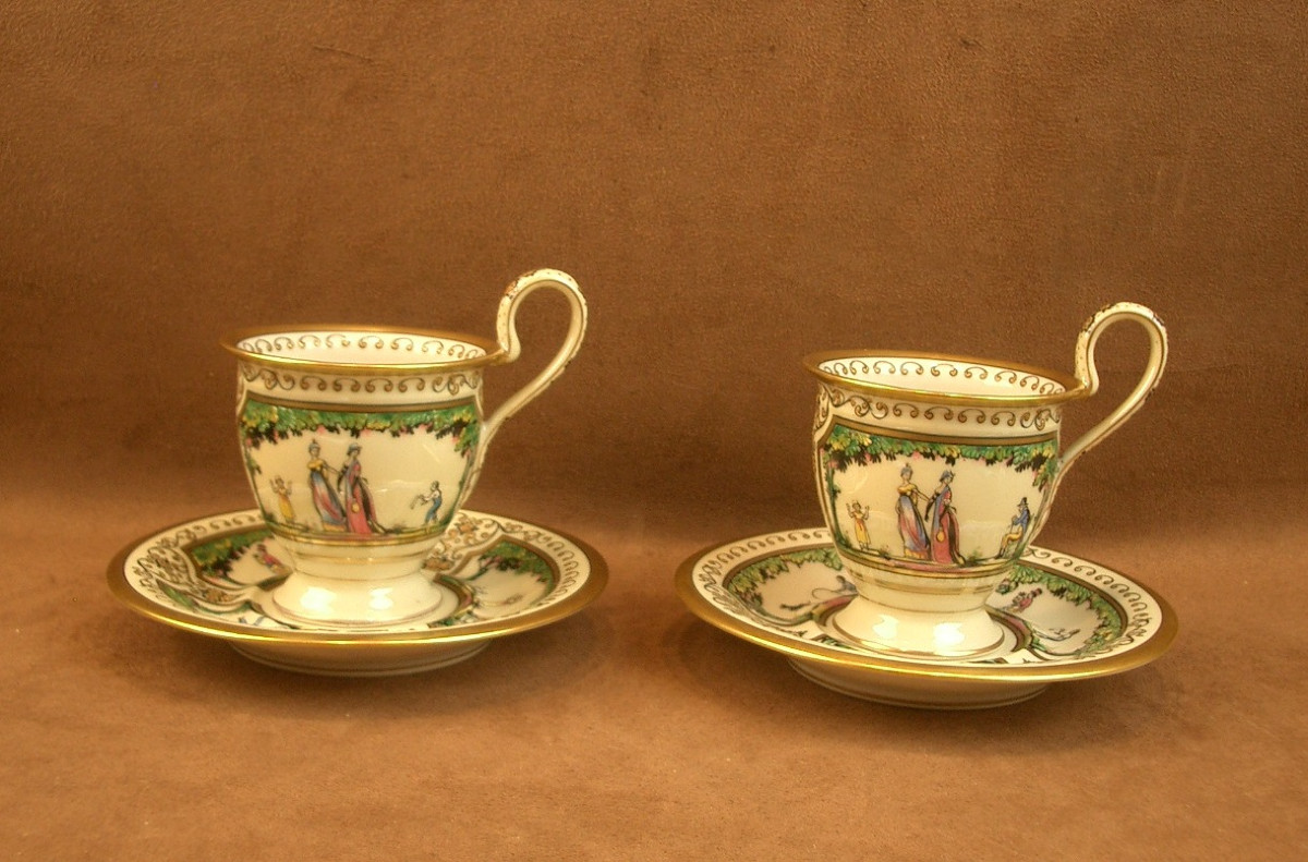 Deux tasses à café en porcelaine de Limoges, Raynaud, Promenade Au Palais Royal 