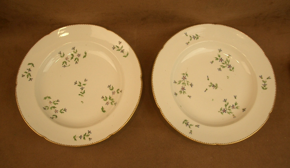Pair Of Paris Porcelain Plates, Clignancourt Manufactory, Count Of Provence, 18th Century 