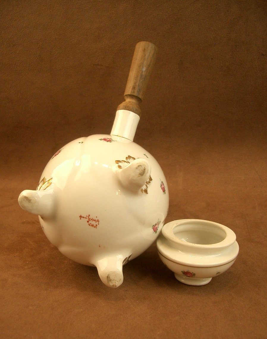 Porcelain Chocolate Pot Decorated With Scattered Roses, Signed Henri Schmitt Vittel-photo-5