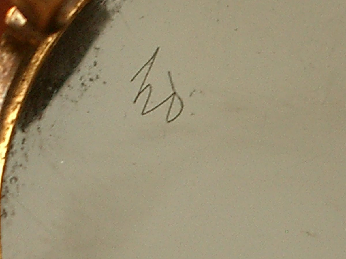 Broche ancienne en or 18k , camée en pierre dure XIXe siècle-photo-5