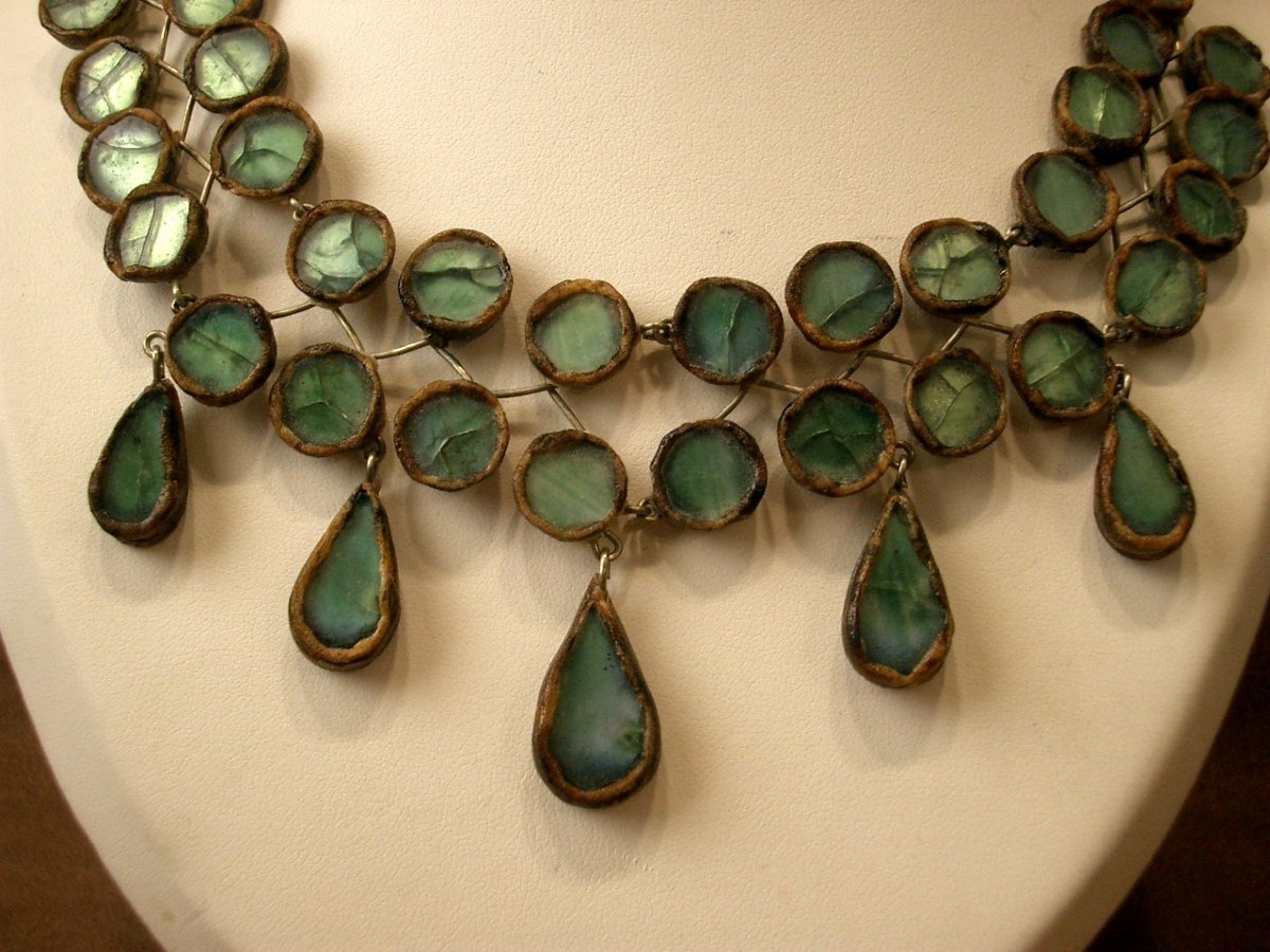 Line Vautrin (1913-1997) , Collier double rang en talosel et miroir-photo-2