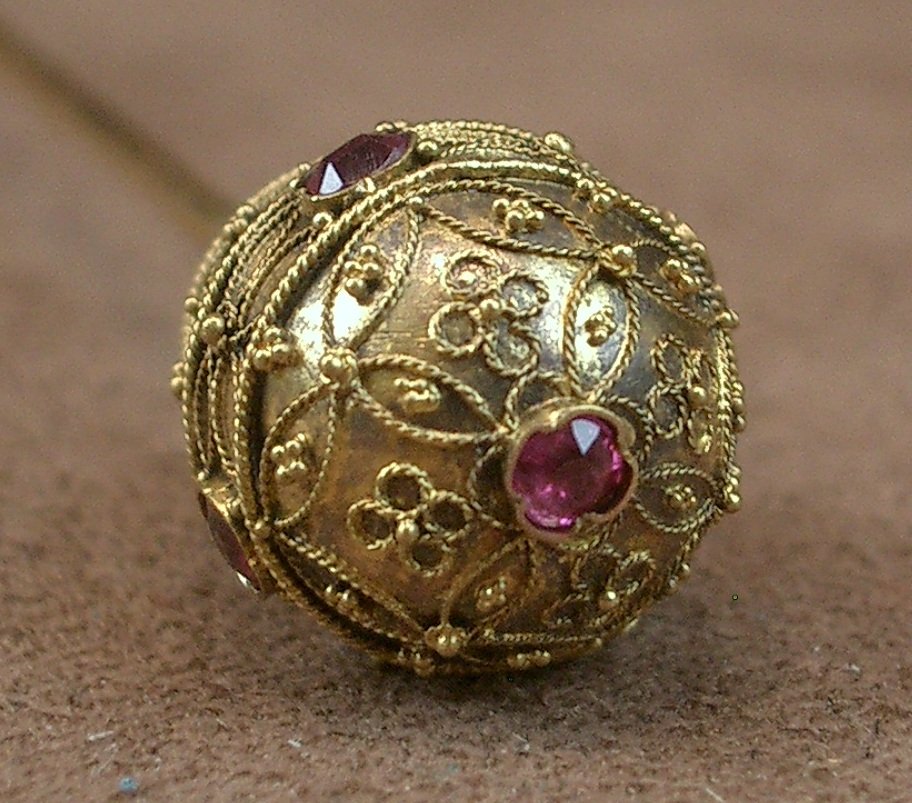 Epingle à chapeau ancienne en or 18k et rubis XIXe siècle -photo-2