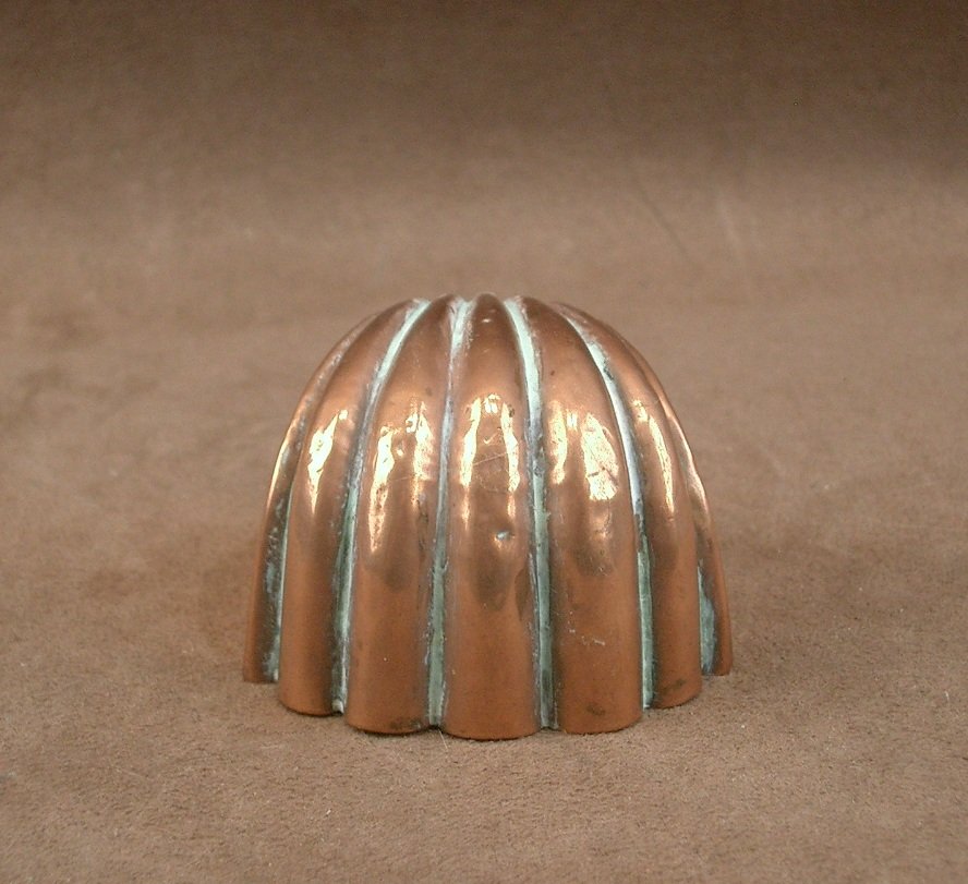 Moule à madeleine en cuivre Cuisines du roi Louis Philippe 1er pour son château de Bizy-photo-2