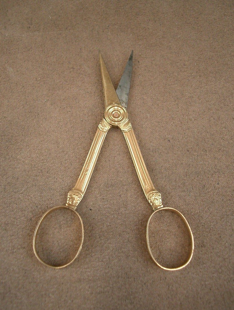Paire de ciseaux en or 18K XVIIIe siècle-photo-2