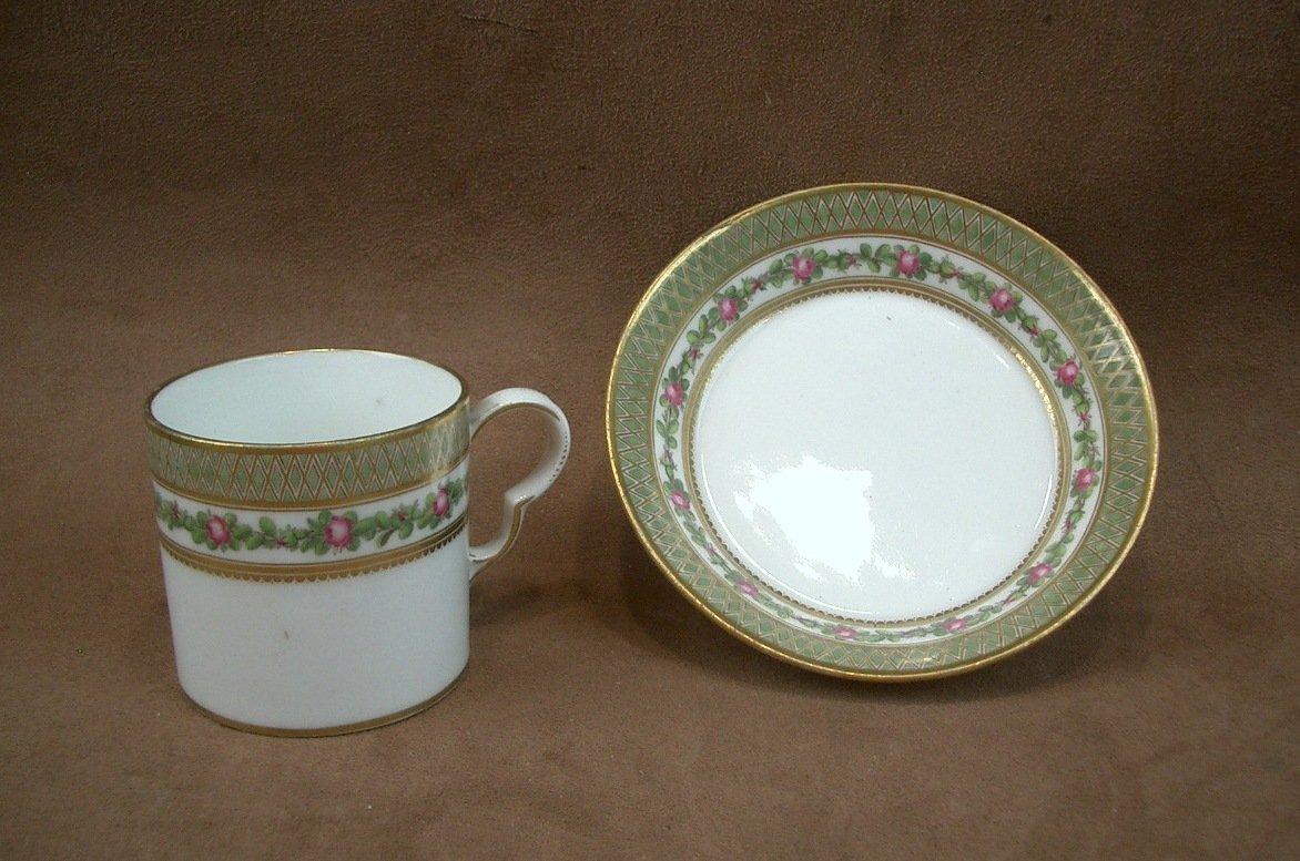 Tasse Litron  Porcelaine de Paris Manufacture de Clignancourt Comte de Provence, fin du XVIIIe-photo-1