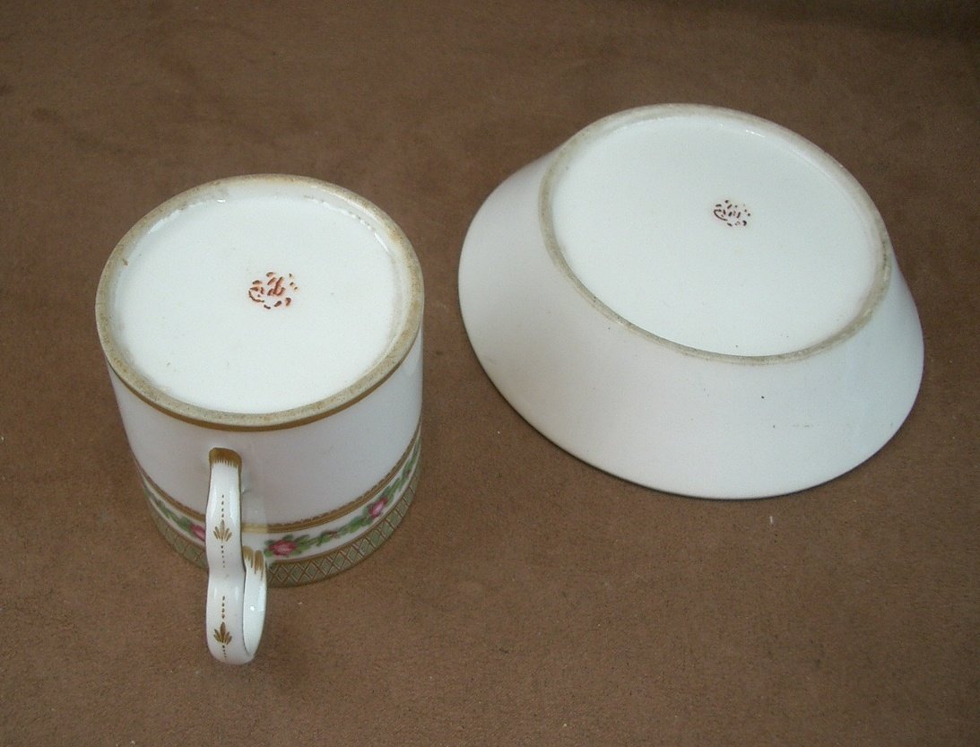 Tasse Litron  Porcelaine de Paris Manufacture de Clignancourt Comte de Provence, fin du XVIIIe-photo-7