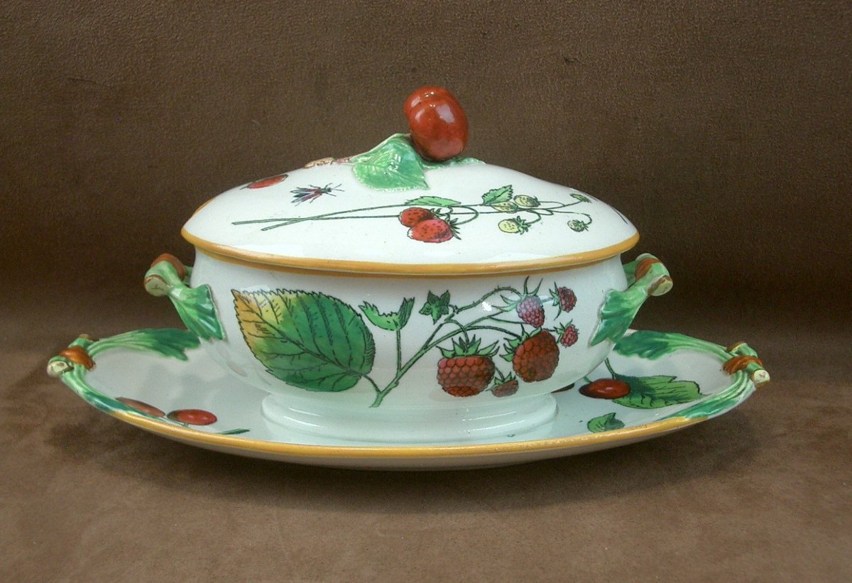 Creil-montereau Earthenware Sugar Bowl Or Sauceboat With A Red Fruit Design -photo-8