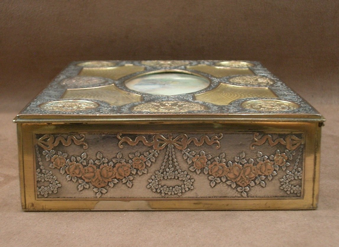 Coffret à bijoux en laiton doré et argenté, miniature peinte XIXe siècle -photo-2