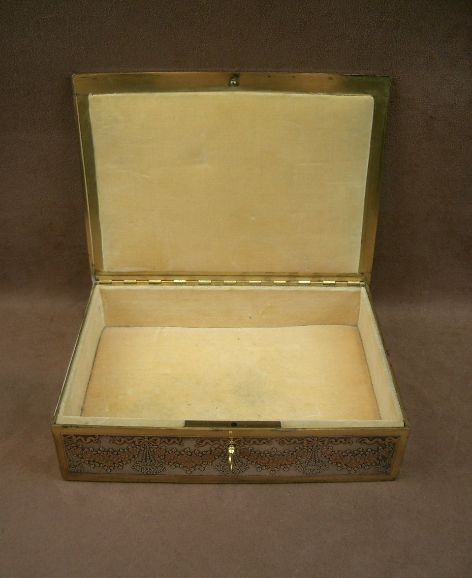 Coffret à bijoux en laiton doré et argenté, miniature peinte XIXe siècle -photo-6