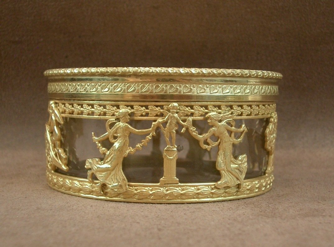 Boite ronde en cristal bronze et laiton doré XIXe siècle -photo-4