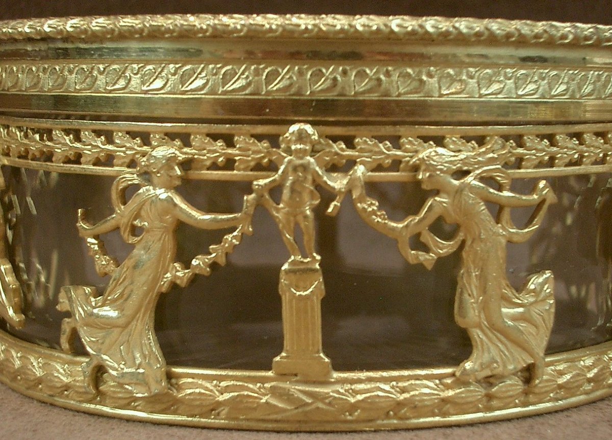 Boite ronde en cristal bronze et laiton doré XIXe siècle -photo-2
