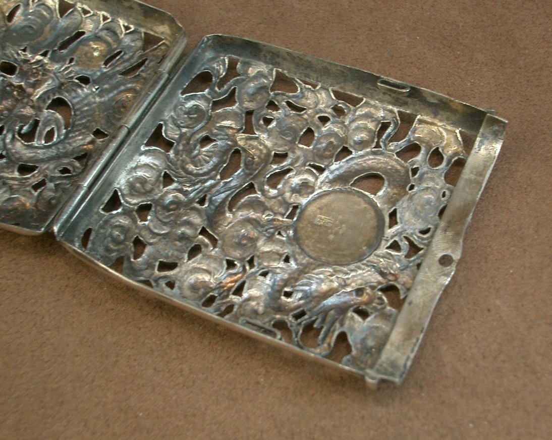 Solid Silver Cigarette Case With Dragon Design From China -photo-6