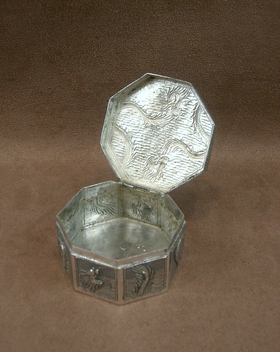 Octagonal Solid Silver Box With Dragon Design, China-photo-8