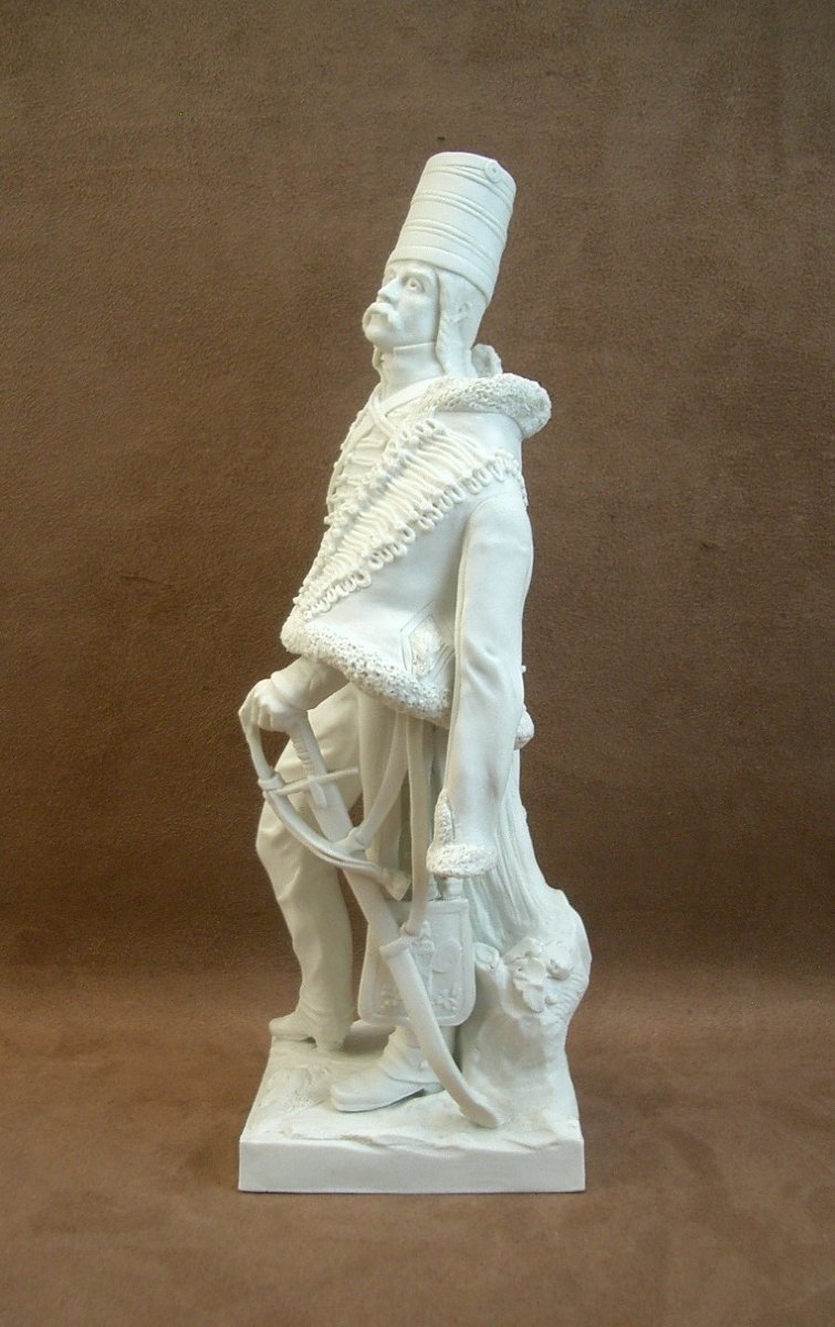 Statuette en biscuit de Porcelaine militaire Hussard Bisson XIXe siècle -photo-4