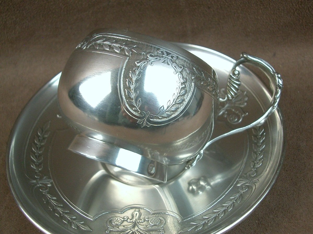 Solid Silver Cup And Saucer By Silversmith Victor Boivin-photo-3