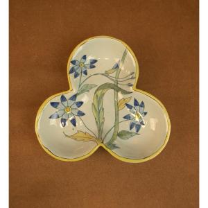 Quimper Porquier Beau Multi-lobed Earthenware Pocket Emptier, Botanical Decoration 