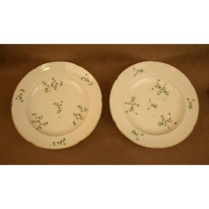 Pair Of Paris Porcelain Plates, Clignancourt Manufactory, Count Of Provence, 18th Century 